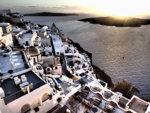 CLE > Thera, Greece: $922 round-trip – May-Jul (Including Summer Break)