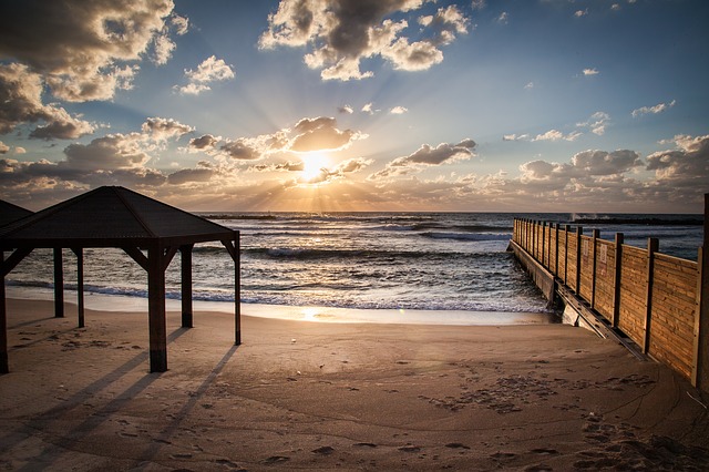 CLT > Tel Aviv, Israel: $758 round-trip – Oct-Dec [SOLD OUT]