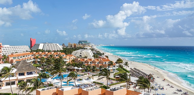 DEN > Cancun in February: $286 including 4 nights