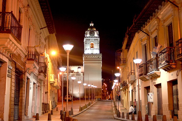 DEN > Quito: $418 round-trip