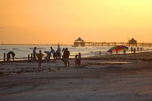 DTW > Fort Myers, Florida: $112 round-trip – May-Jul (Including Summer Break)