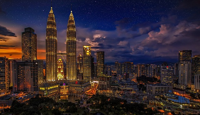 LGA > Malaysia: $552 including flight & 9 nights