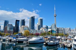 PDX > Toronto, Canada: From $285 round-trip – Aug-Oct