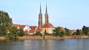 PHL > Wroclaw, Poland: $689 round-trip – Oct-Dec (Including Thanksgiving)