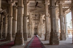 STL > Ahmedabad, India: $1036 round-trip – Jan-Mar