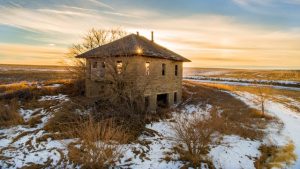 STL > Fort Dodge, Iowa: Econ from $78. – Dec-Feb (Including Winter Break)
