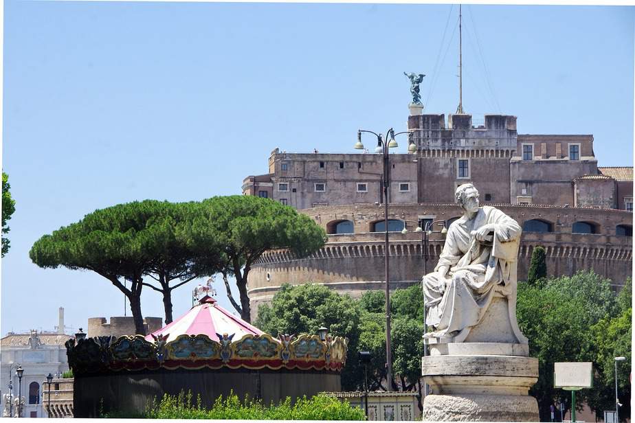 LAX > Naples, Italy: Econ from $483. – Feb-Apr