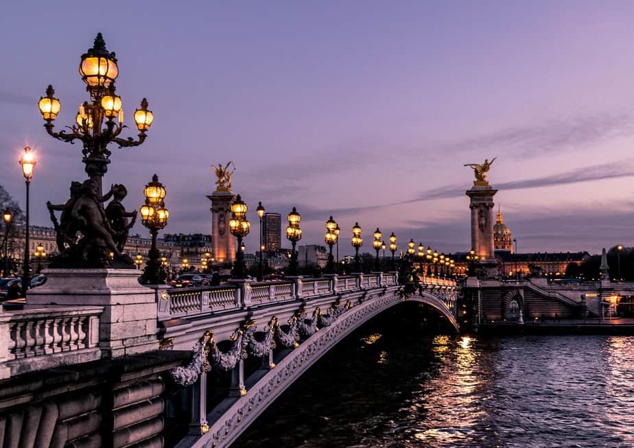 IAD > Paris, France: Econ from $372. – Sep-Nov (Including Fall Break)