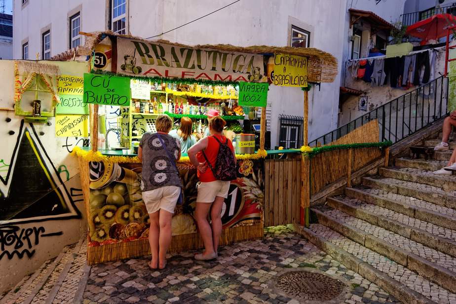 DEN > Lisbon, Portugal: Econ from $513. – May-Jul (Including Summer Break)