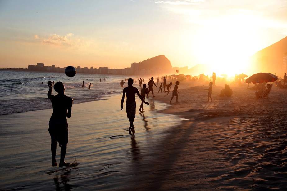 LAX > Rio de Janeiro, Brazil: Biz from $2,662 Econ from $487. – May-Jul (Including Summer Break)